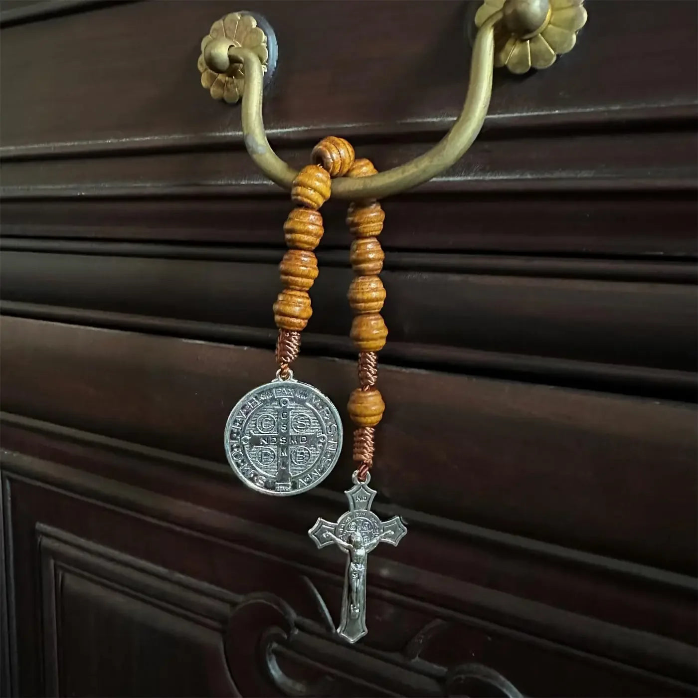 Saint Benedict Wooden Rosary Necklace – 9-Inch Pocket Prayer Beads with Crucifix & Medalla de San Benito